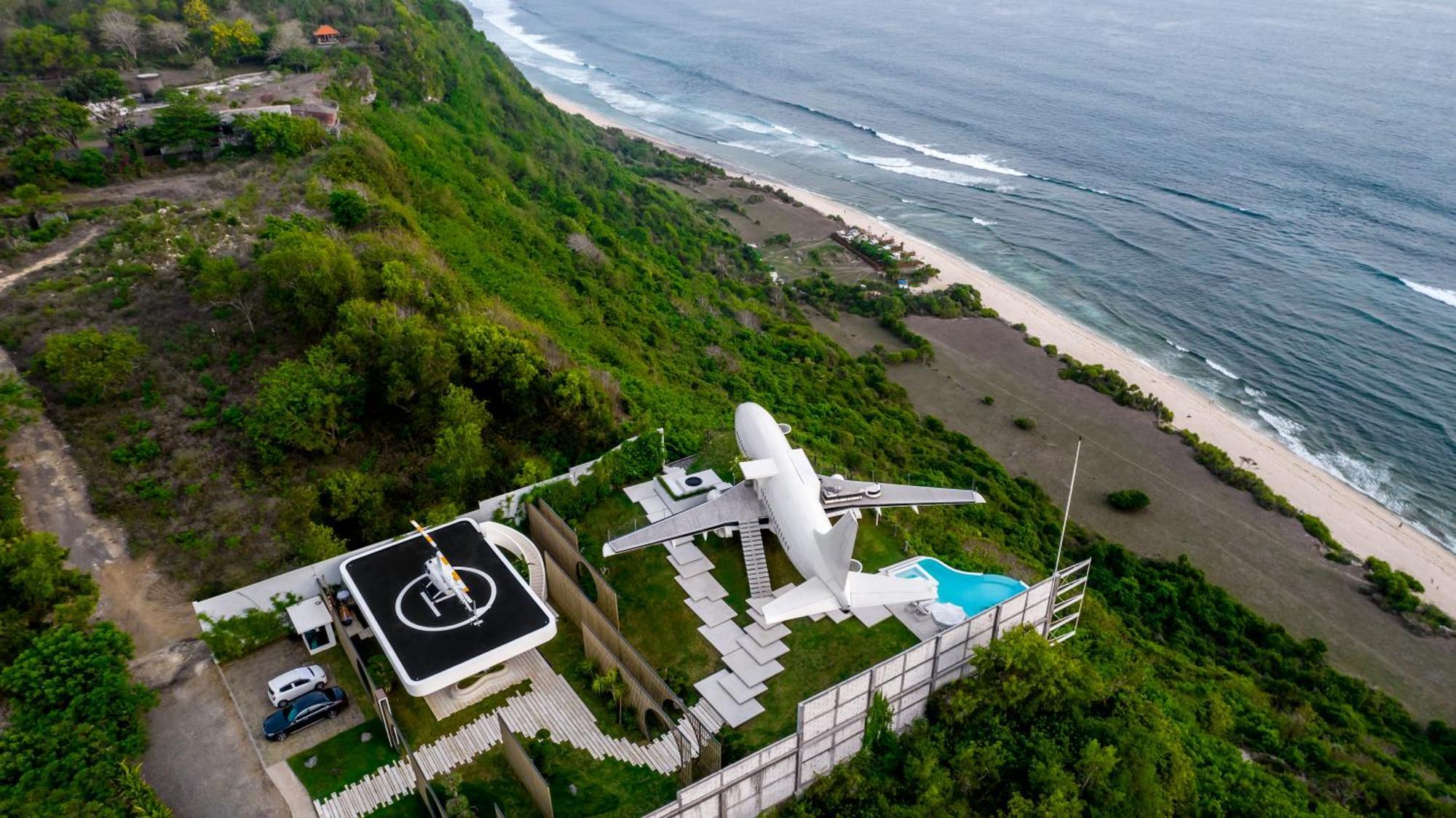 Private Jet Villa Uluwatu ภายนอก รูปภาพ