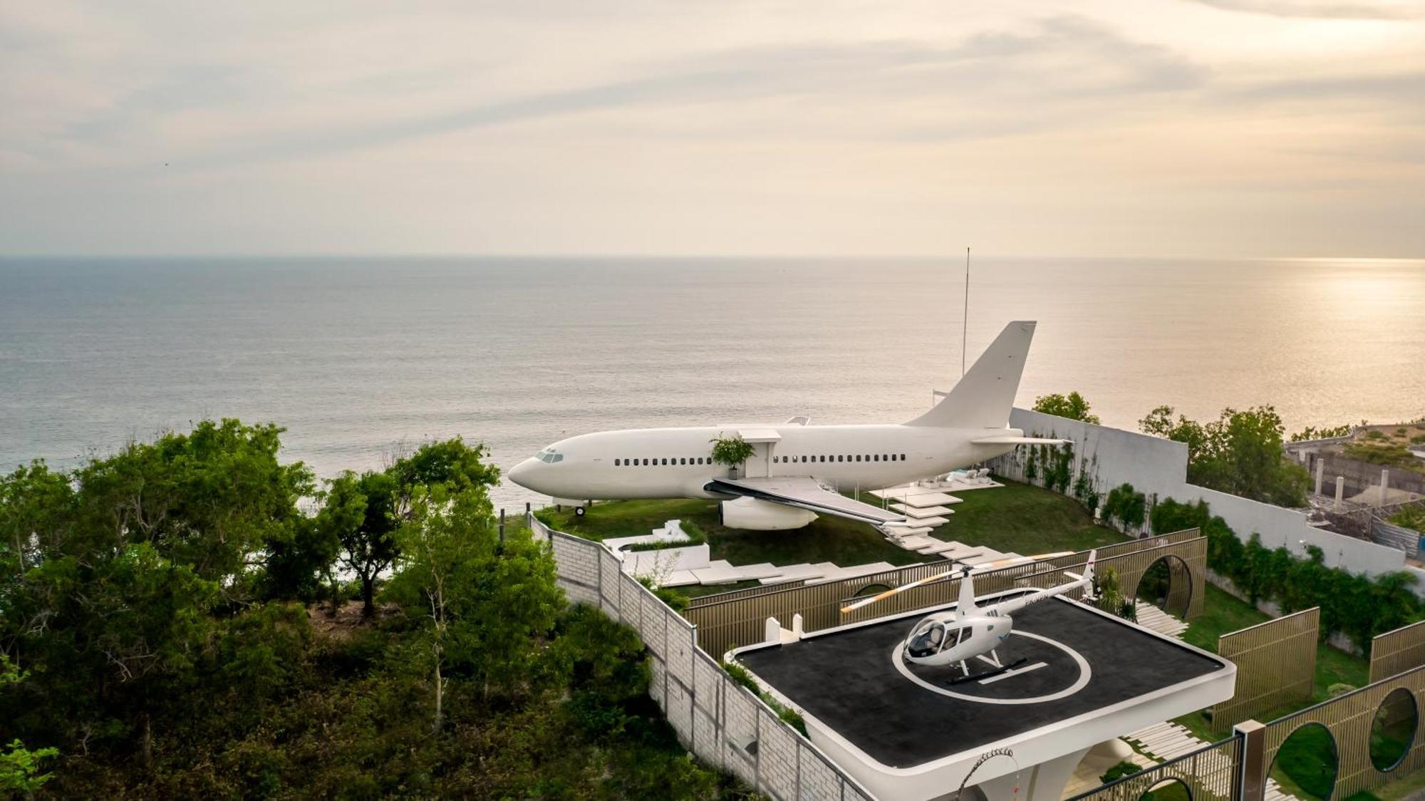 Private Jet Villa Uluwatu ภายนอก รูปภาพ