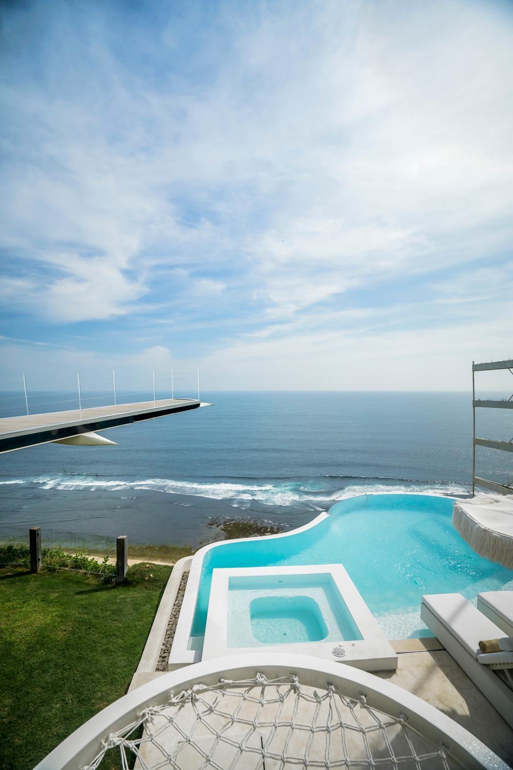 Private Jet Villa Uluwatu ภายนอก รูปภาพ