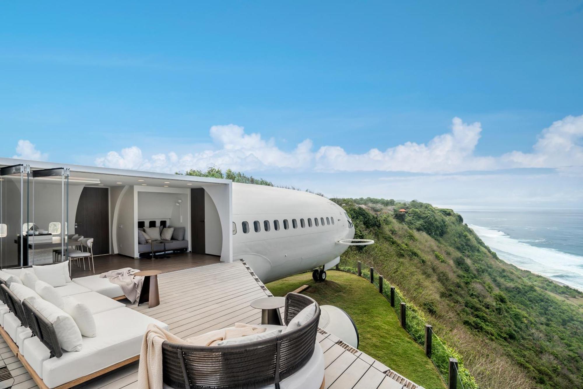 Private Jet Villa Uluwatu ภายนอก รูปภาพ