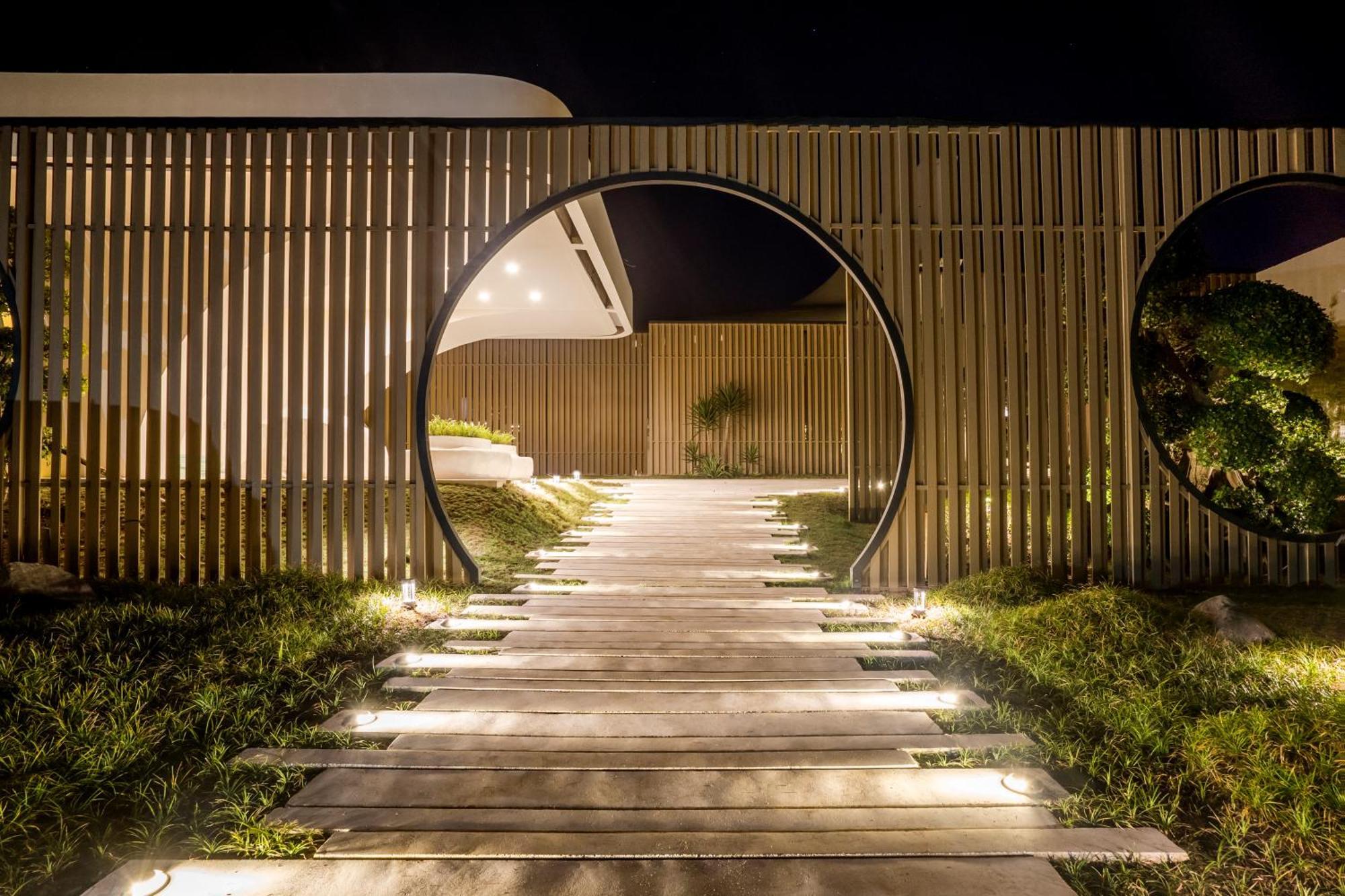 Private Jet Villa Uluwatu ภายนอก รูปภาพ